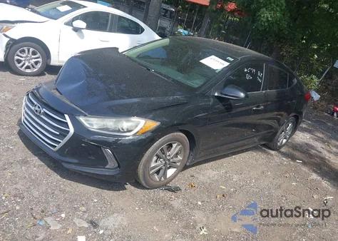 2017 Hyundai Elantra Value Edition z USA, uszkodzony, nr VIN 5NPD84LF3HH157361